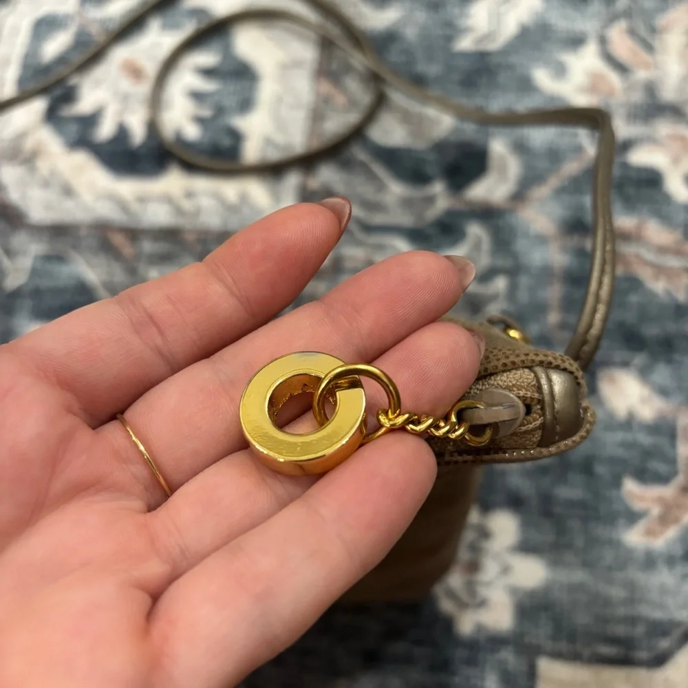 Ohh Ashley Vintage Tan Crossbody Bag - Picture 3 of 6